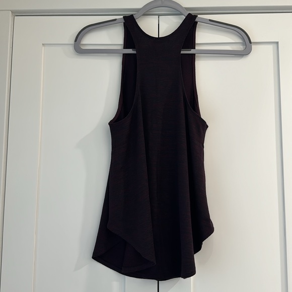 Wilfred Free race back tank top | small | burgundy/black - Picture 2 of 6